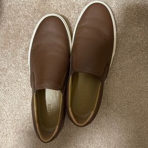 Greats men’s size 11 leather brown slip ons